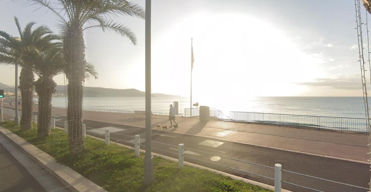 Apartment Domes Seaside Piscine, Free Parking, Airport Tramway Nizza
